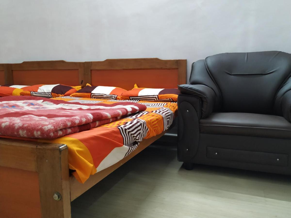 White House Anandagiri Hostel Кодайканал Екстериор снимка