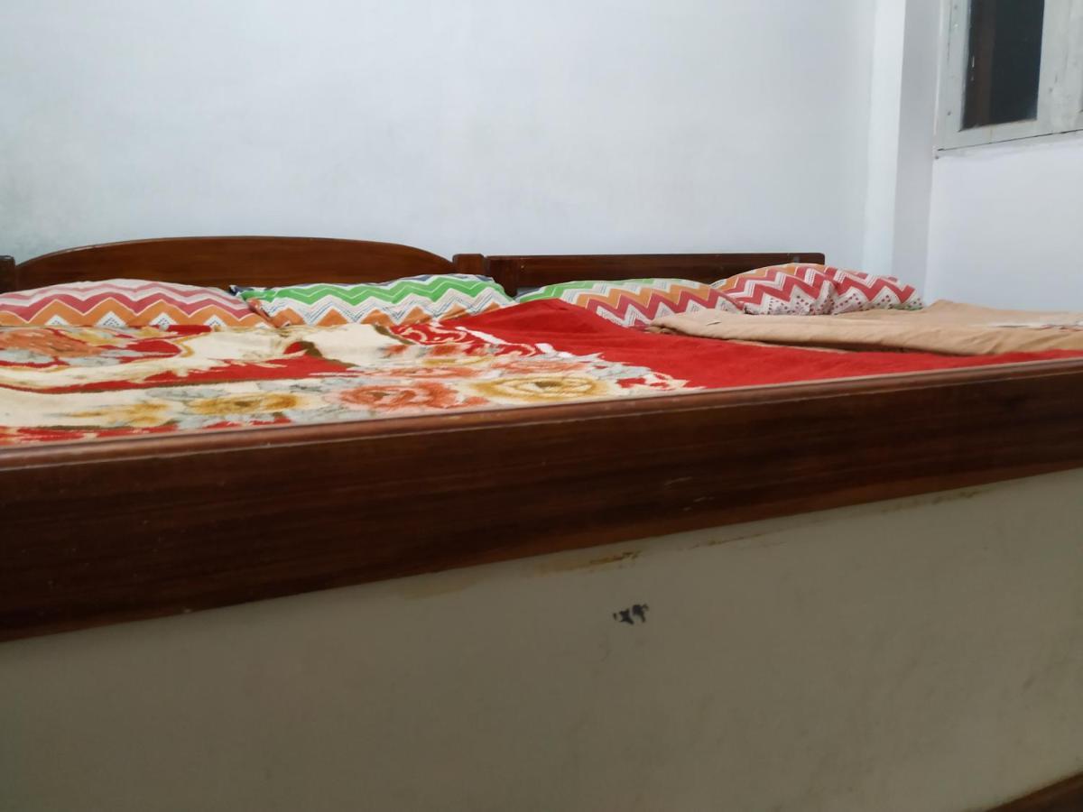 White House Anandagiri Hostel Кодайканал Екстериор снимка
